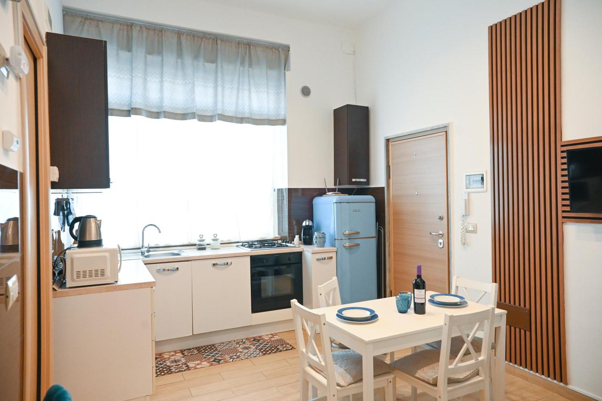 Апартаменти Nonna Tetta Chic Station & Center Walkable Монополі Екстер'єр фото