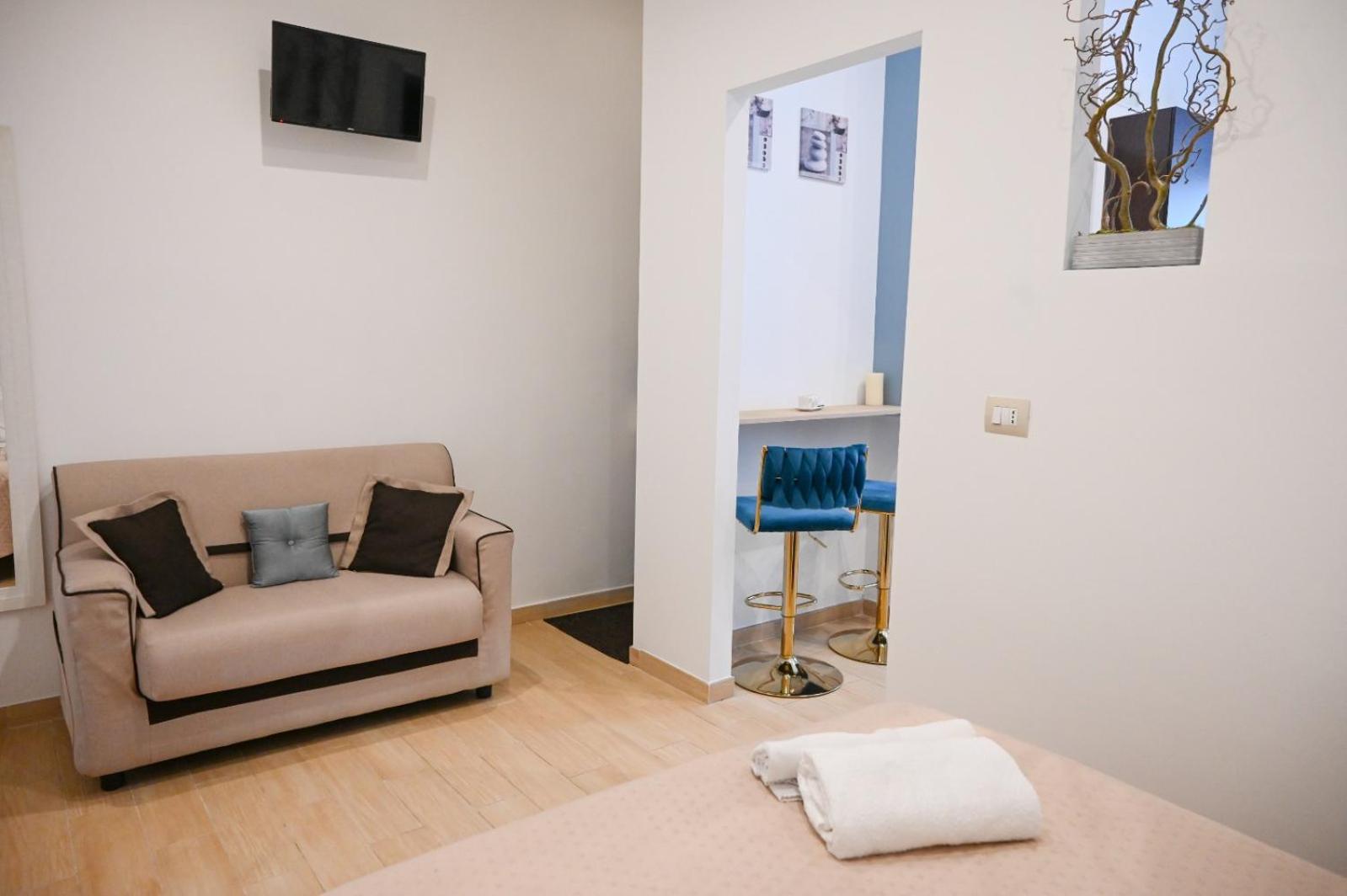 Апартаменти Nonna Tetta Chic Station & Center Walkable Монополі Екстер'єр фото